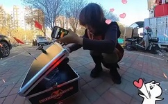 美女脱衣动态图